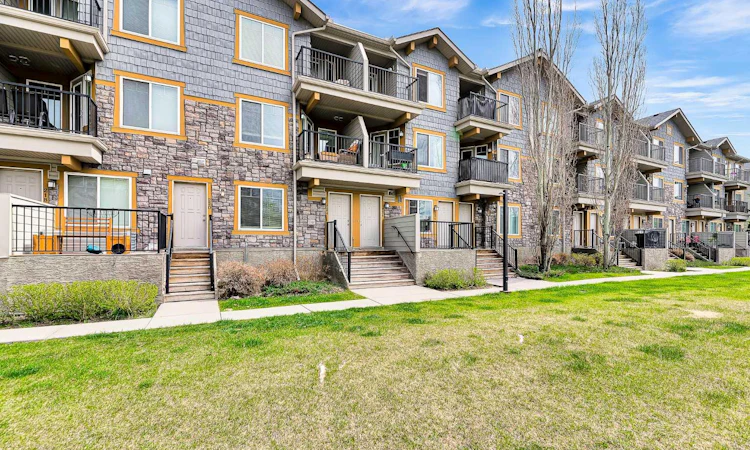 224 Mckenzie Towne Lane SE
