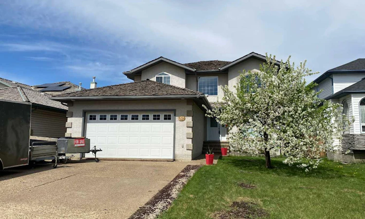172 Berard Crescent