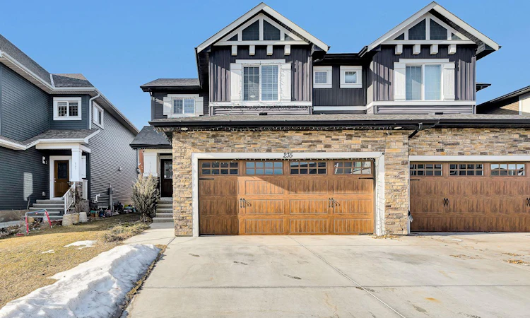 235 Kinniburgh Road
