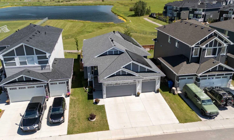 1483 Aldrich Place