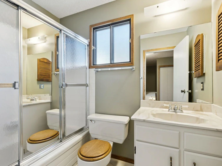 571 Woodside Place SW, Calgary, AB, T2W 3J9 - 39
