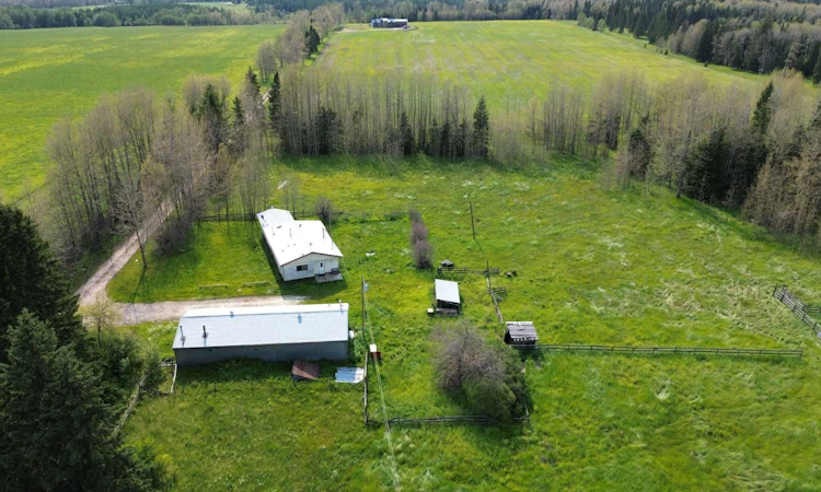 412074 Highway 22