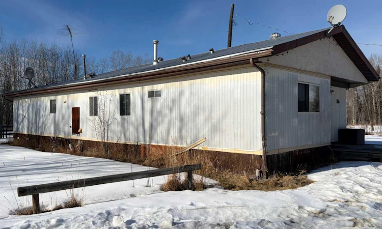412074 Highway 22