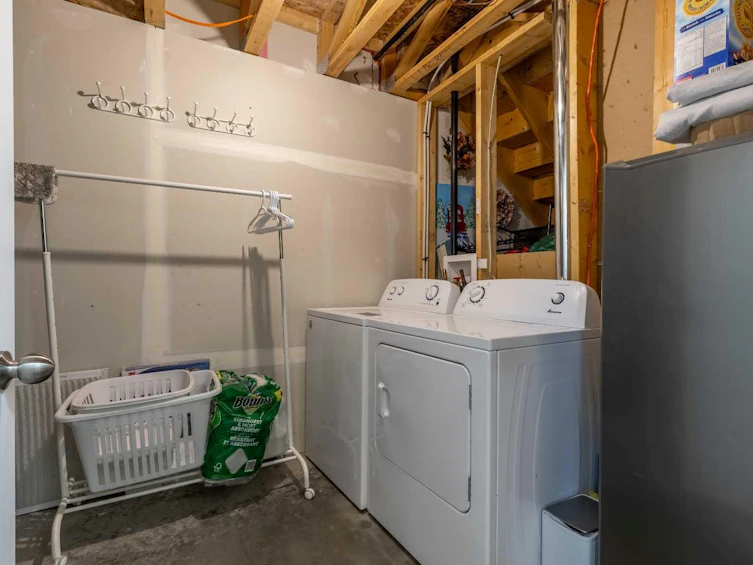 219 Lynx Road N, Lethbridge, AB, T1H 6Z5 - 36