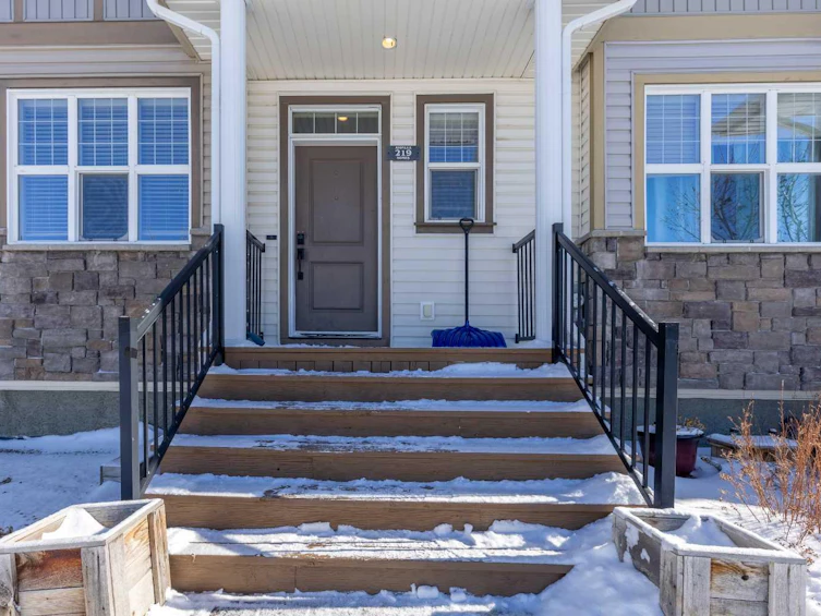 219 Lynx Road N, Lethbridge, AB, T1H 6Z5 - 5