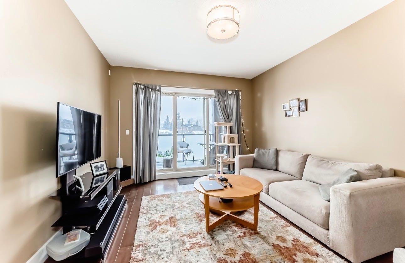 306-1899 45 Street NW, Calgary, AB, T3B 4S3