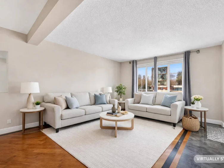 132 Erin Grove Close SE, Calgary, AB, T2B 2T4 - 5