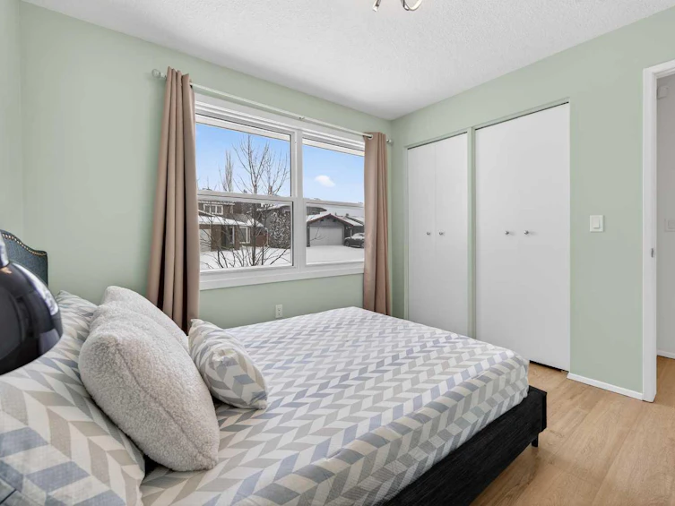 60 Sunmount Close SE, Calgary, AB, T2X 1V6 - 23
