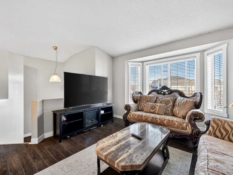 312 Martin Crossing Way NE, Calgary, AB, T3J 3T2 - 5