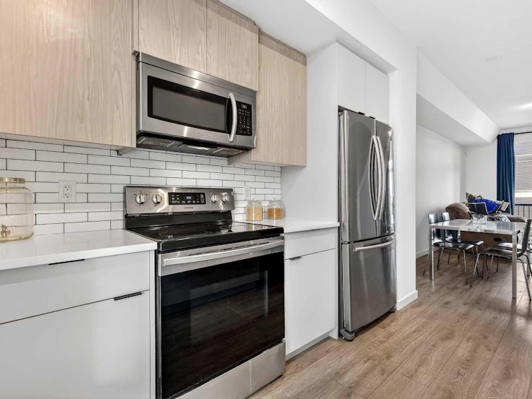 2422 210 Avenue SE, Calgary, AB, T2X 4C2 - 16