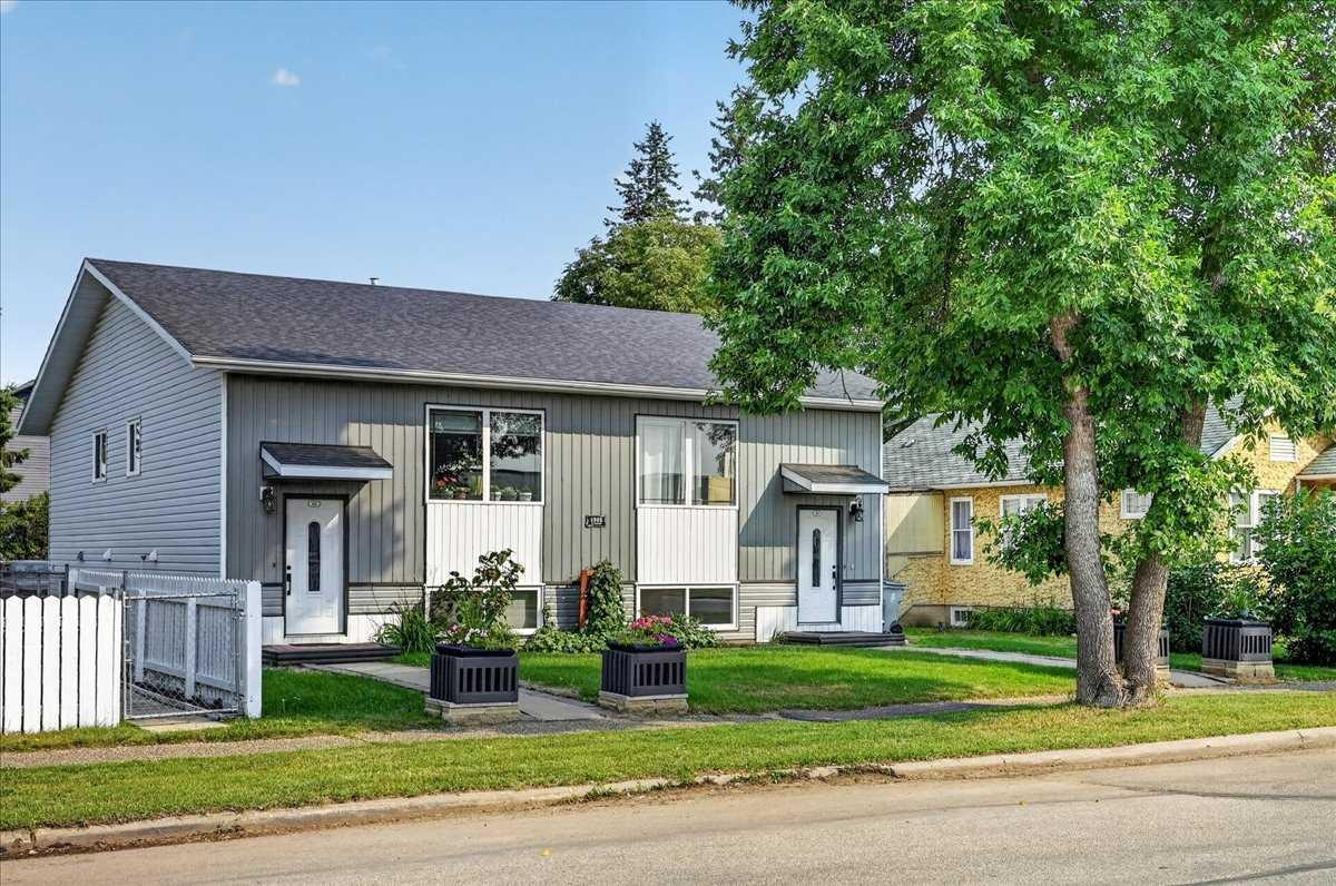 4908 54 Avenue, High Prairie, AB, T0G 1E0