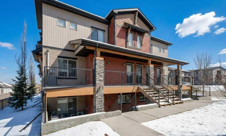 1511-2461 Baysprings Link SW