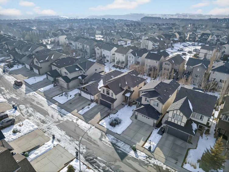 27 Sunset Court, Cochrane, AB, T4C 0G3 - 50