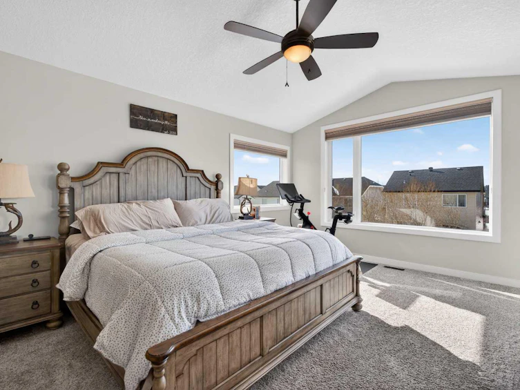 27 Sunset Court, Cochrane, AB, T4C 0G3 - 21