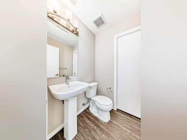 203-225 Redstone Walk NE, Calgary, AB, T3N 1M6 - 12