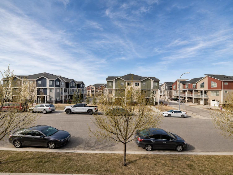 203-225 Redstone Walk NE, Calgary, AB, T3N 1M6 - 11