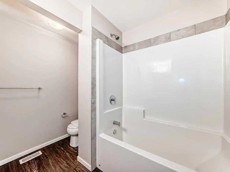 203-225 Redstone Walk NE, Calgary, AB, T3N 1M6 - 16