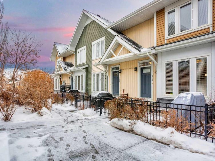 210 Auburn Bay Square SE, Calgary, AB, T3M 0Y9 - 20