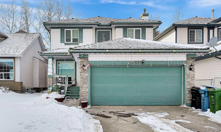 332 Harvest Hills Drive NE