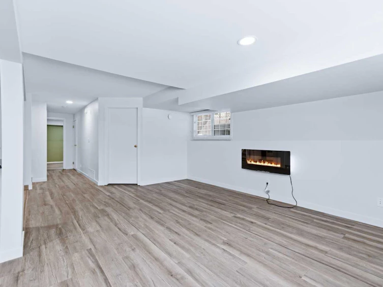 50 Greenham Drive, Red Deer, AB, T4P 2X4 - 29