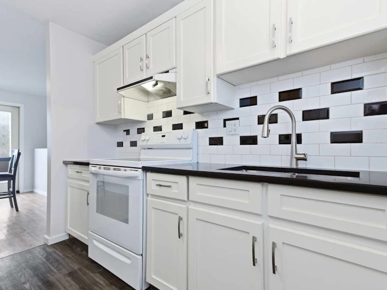 50 Greenham Drive, Red Deer, AB, T4P 2X4 - 17