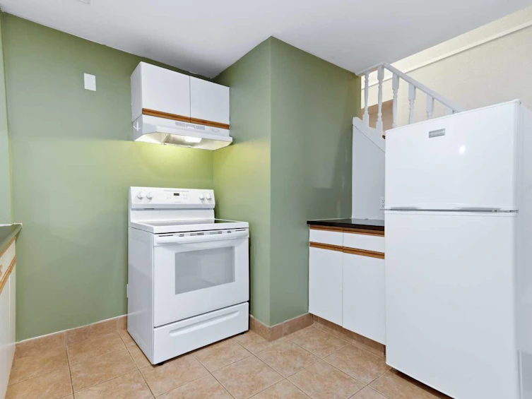50 Greenham Drive, Red Deer, AB, T4P 2X4 - 32