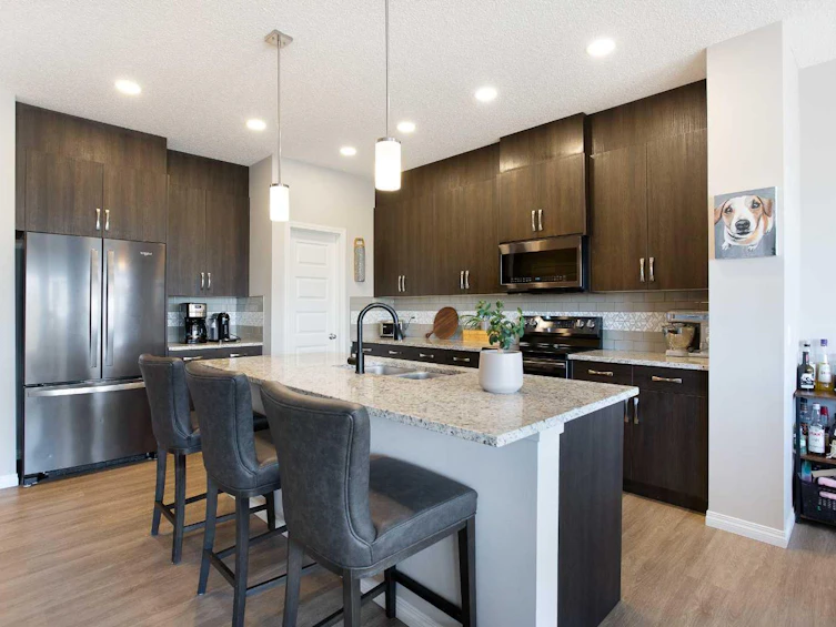 63 Heritage Court, Cochrane, AB, T4C 2N5 - 6