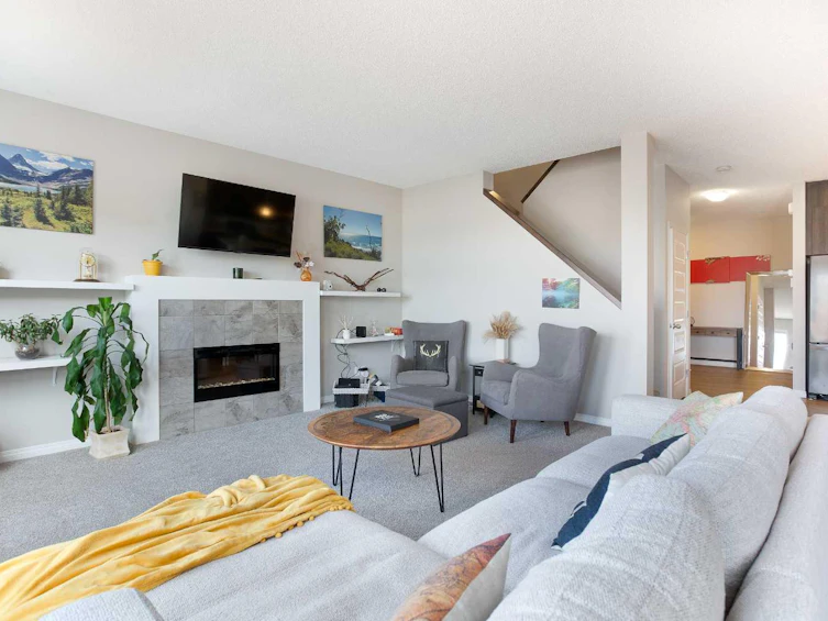 63 Heritage Court, Cochrane, AB, T4C 2N5 - 13