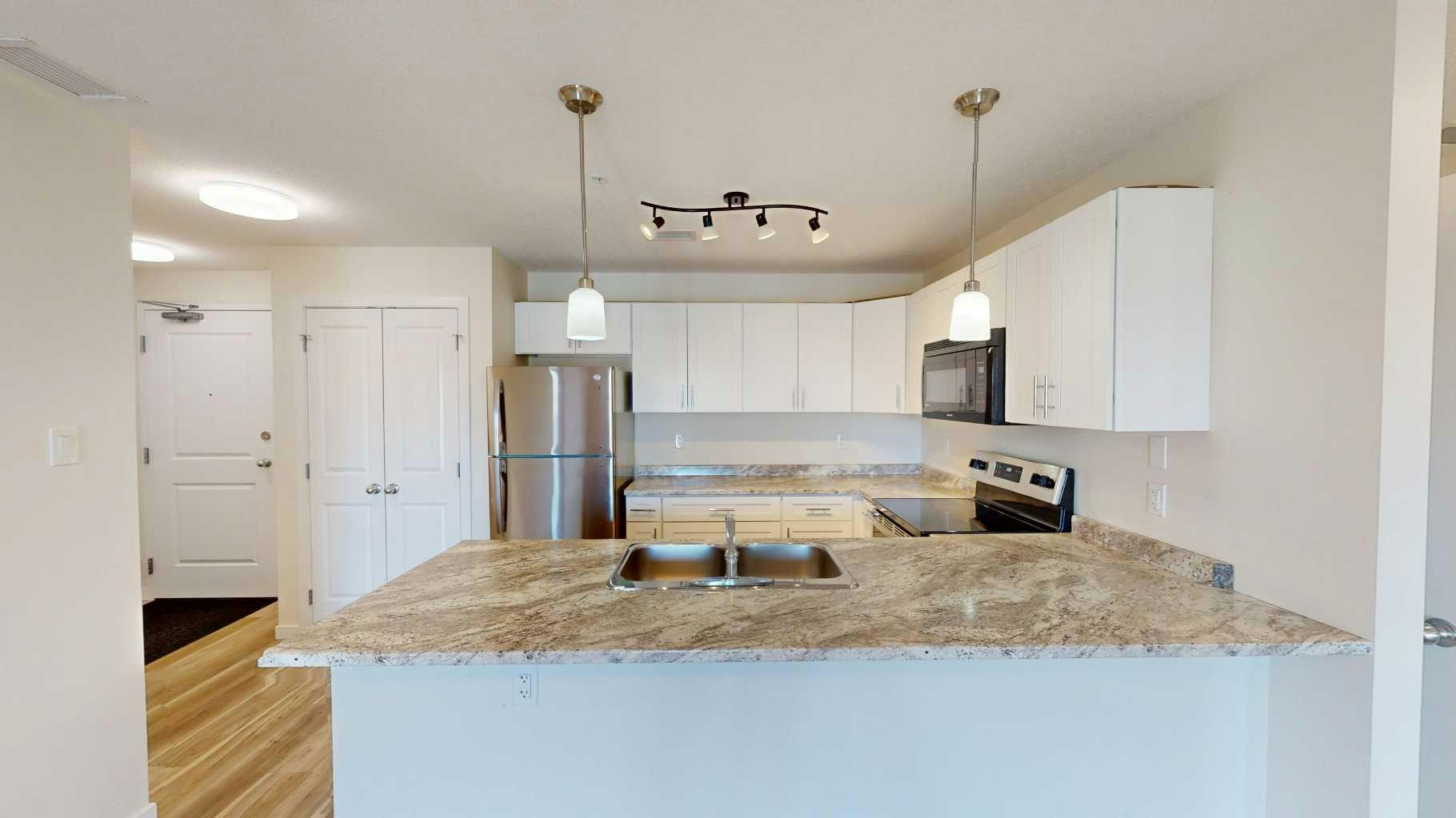 403-10101 101 Avenue, Grande Prairie, AB, T8V 0Y4 - 3