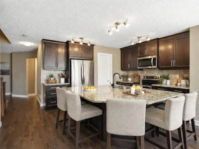 124 Kingsbridge Way SE - 3