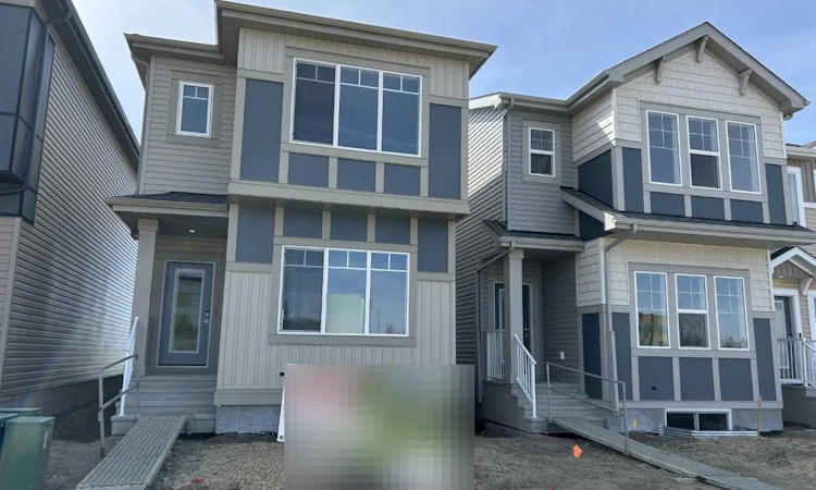 151 Lincoln Crescent