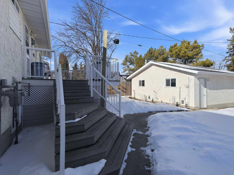 4722 53 Avenue, Rimbey, AB, T0C 2J0 - 6