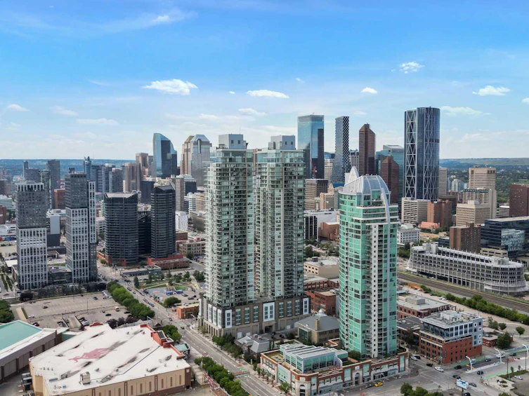 2702-1122 3 Street SE, Calgary, AB, T2G 1H7 - 2