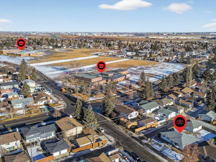 7228 Huntridge Hill NE, Calgary, AB, T2K 4A5 - 40