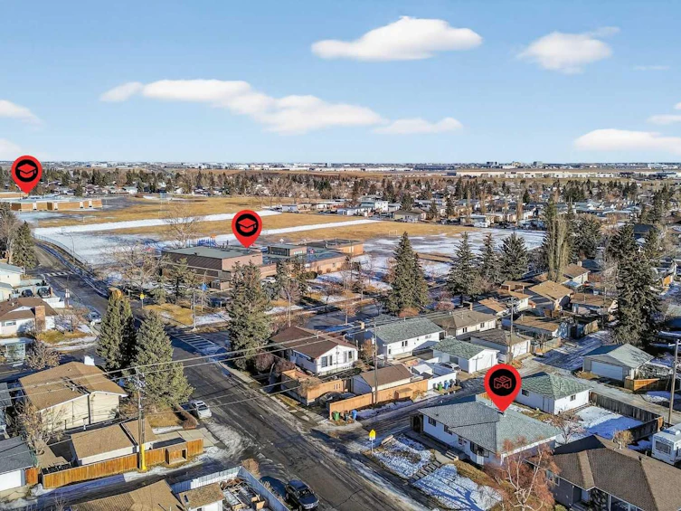 7228 Huntridge Hill NE, Calgary, AB, T2K 4A5 - 37