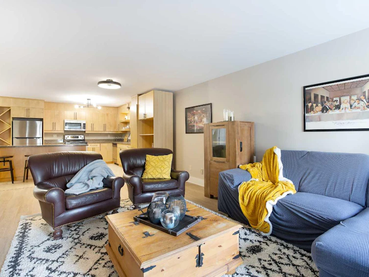 102-350 4 Avenue NE, Calgary, AB, T2E 0J3 - 11