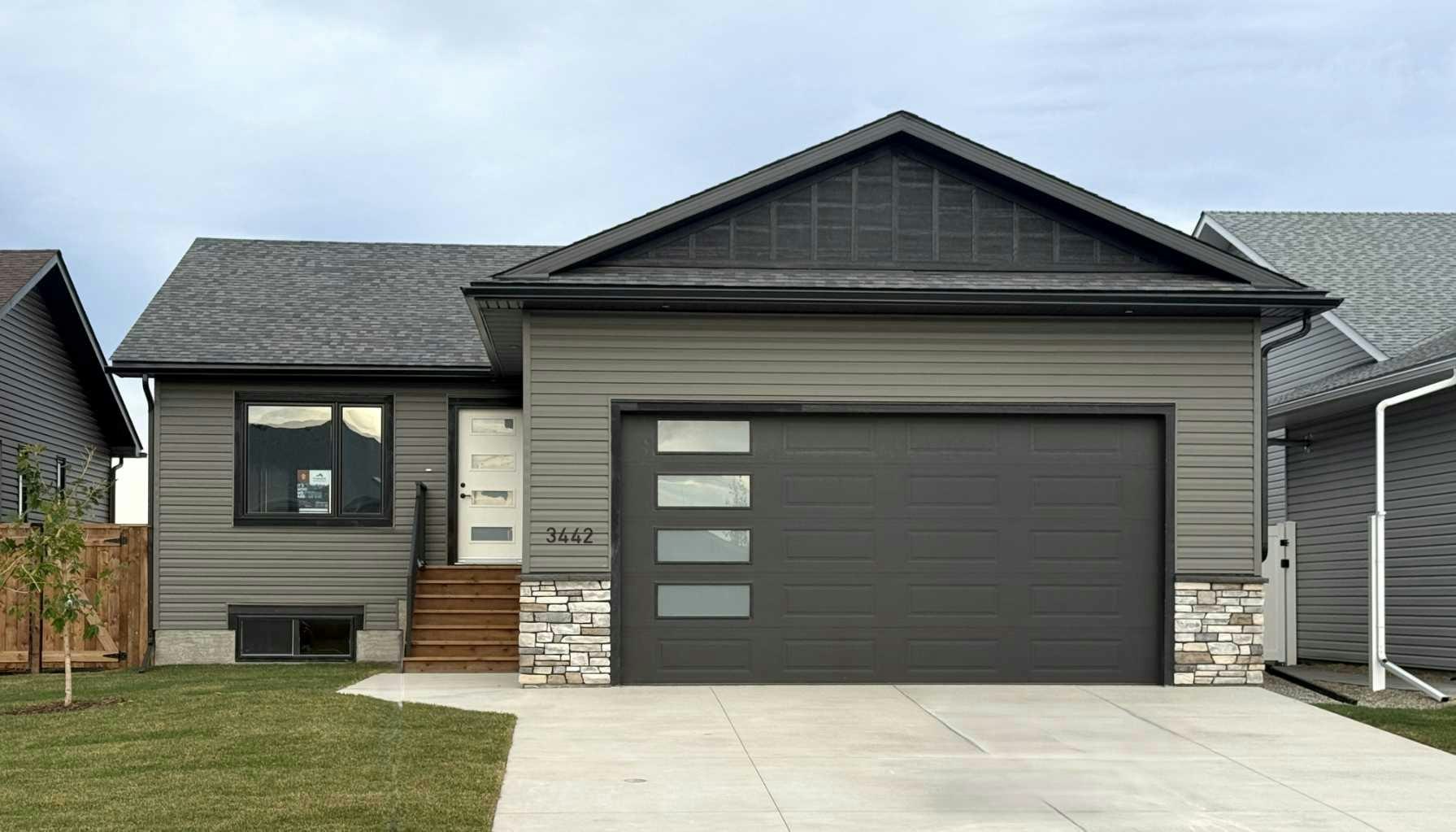 3442 Victory Way, Olds, AB, T4H 0E4