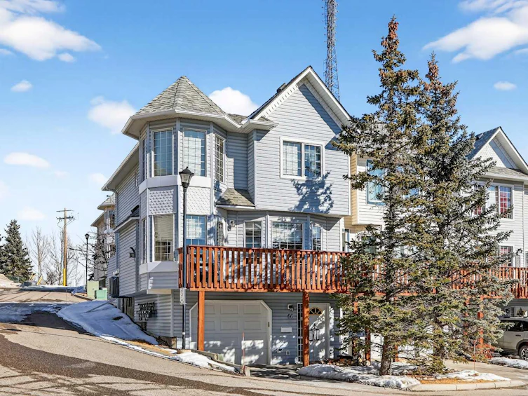 66 Patina View SW, Calgary, AB, T3H 3R4