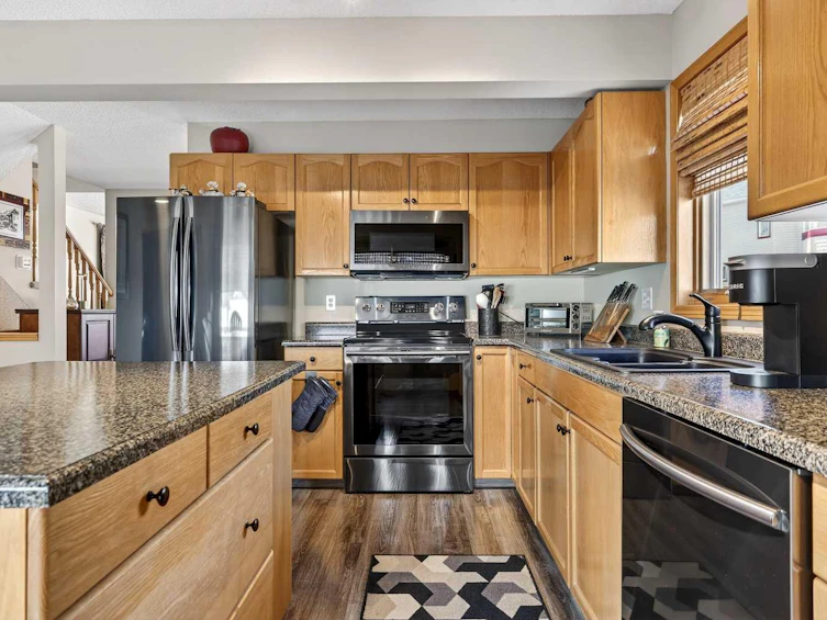 66 Patina View SW, Calgary, AB, T3H 3R4 - 9