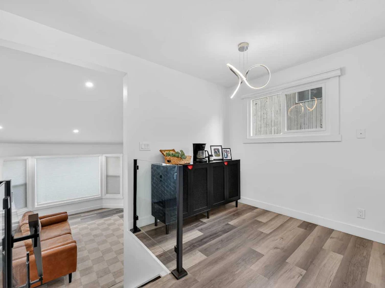 3007 12 Avenue SW, Calgary, AB, T3C 0S5 - 21