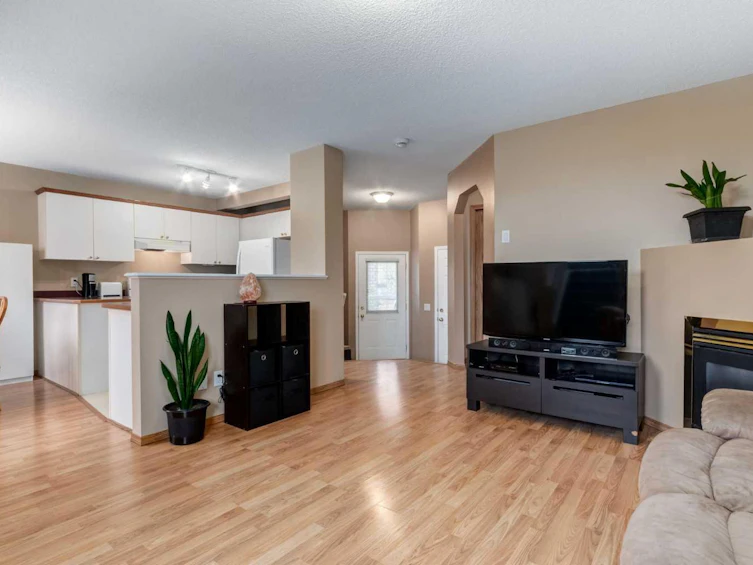 168 Mt Apex Green SE, Calgary, AB, T2Z 2V5 - 13