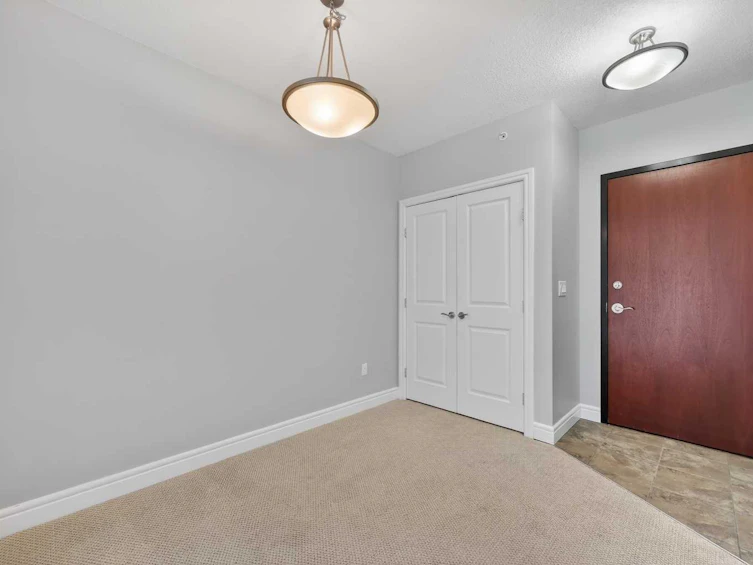 1402-910 5 Avenue SW, Calgary, AB, T2P 0C3 - 22