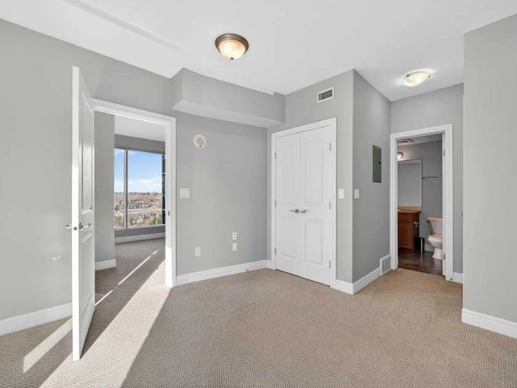 1402-910 5 Avenue SW, Calgary, AB, T2P 0C3 - 31