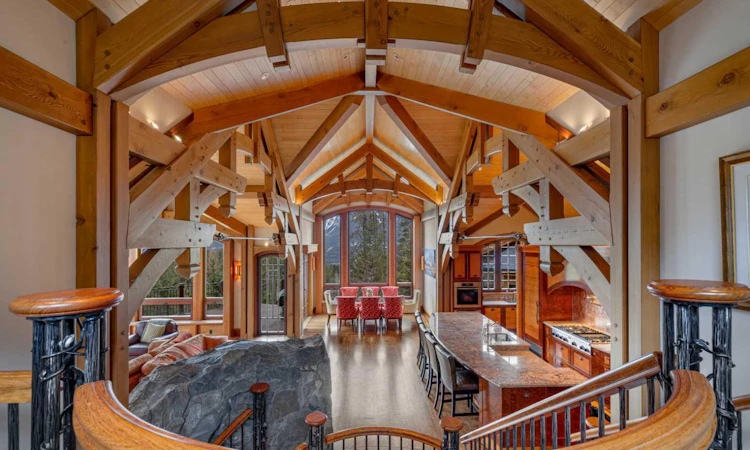 145 Silvertip Ridge