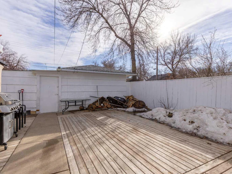 533 16 Street S, Lethbridge, AB, T1J 3Z1 - 35