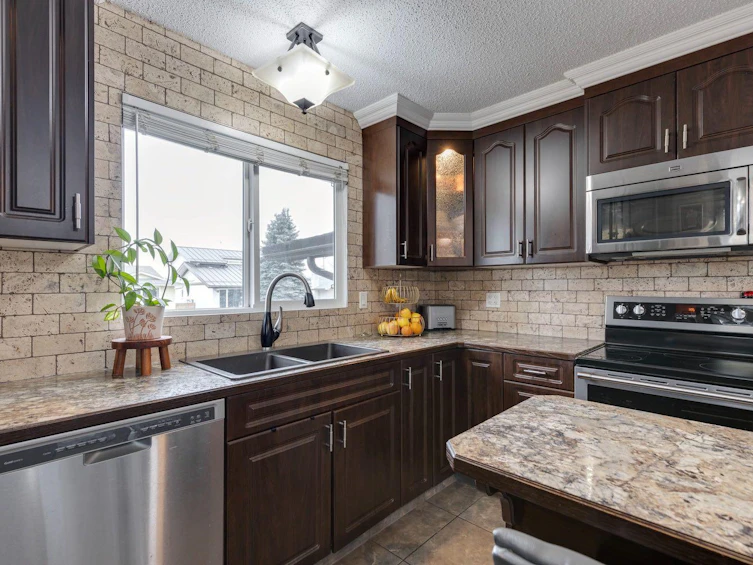 299 Doverview Crescent SE, Calgary, AB, T2B 1Y7 - 12