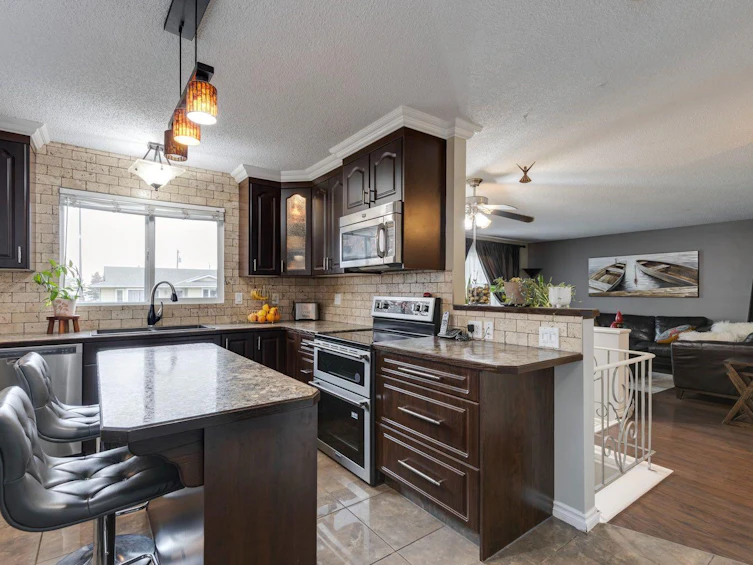 299 Doverview Crescent SE, Calgary, AB, T2B 1Y7 - 13
