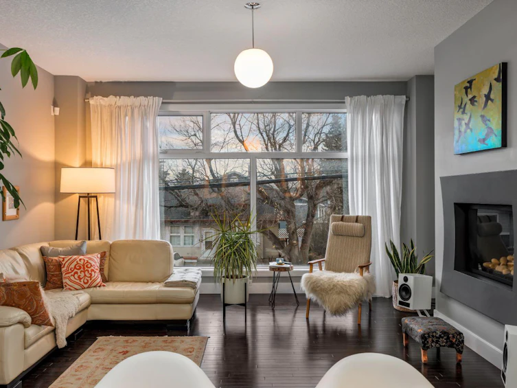 2915 17 Street SW, Calgary, AB, T2T 4N6 - 9