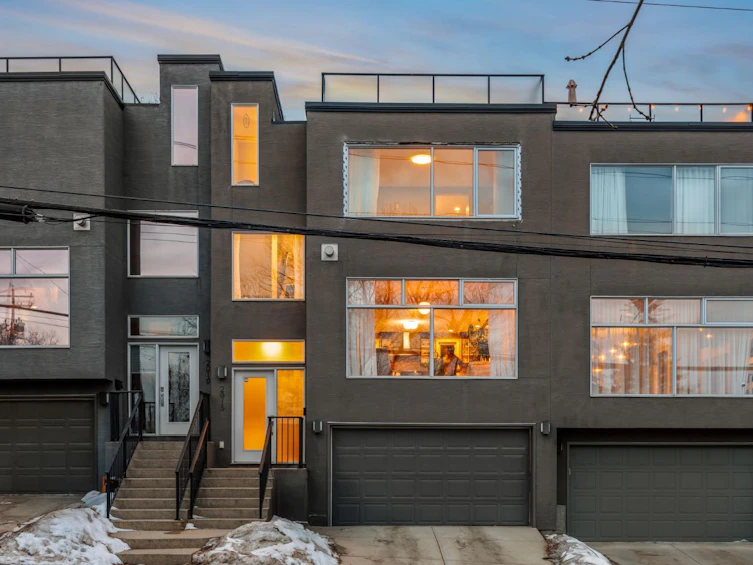 2915 17 Street SW, Calgary, AB, T2T 4N6 - 3