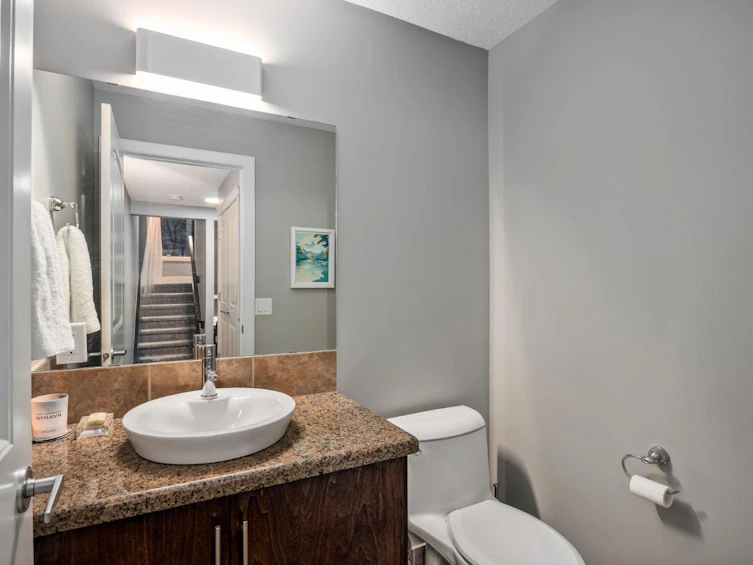 2915 17 Street SW, Calgary, AB, T2T 4N6 - 18